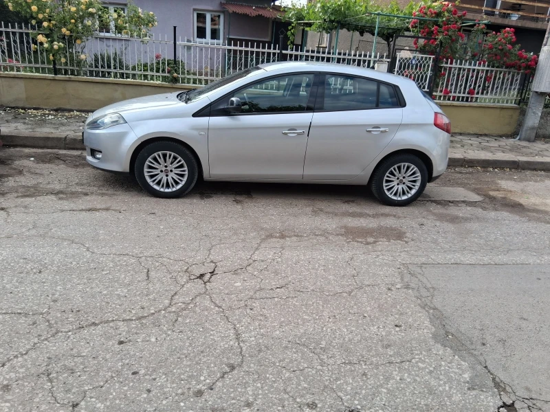 Fiat Bravo 113000км. - 3500 € / 6845.40 лв. - 61113600 1 | Car24.bg Fiat Bravo 113000км. - 3500 € / 6845.40 лв. - 61113600 1