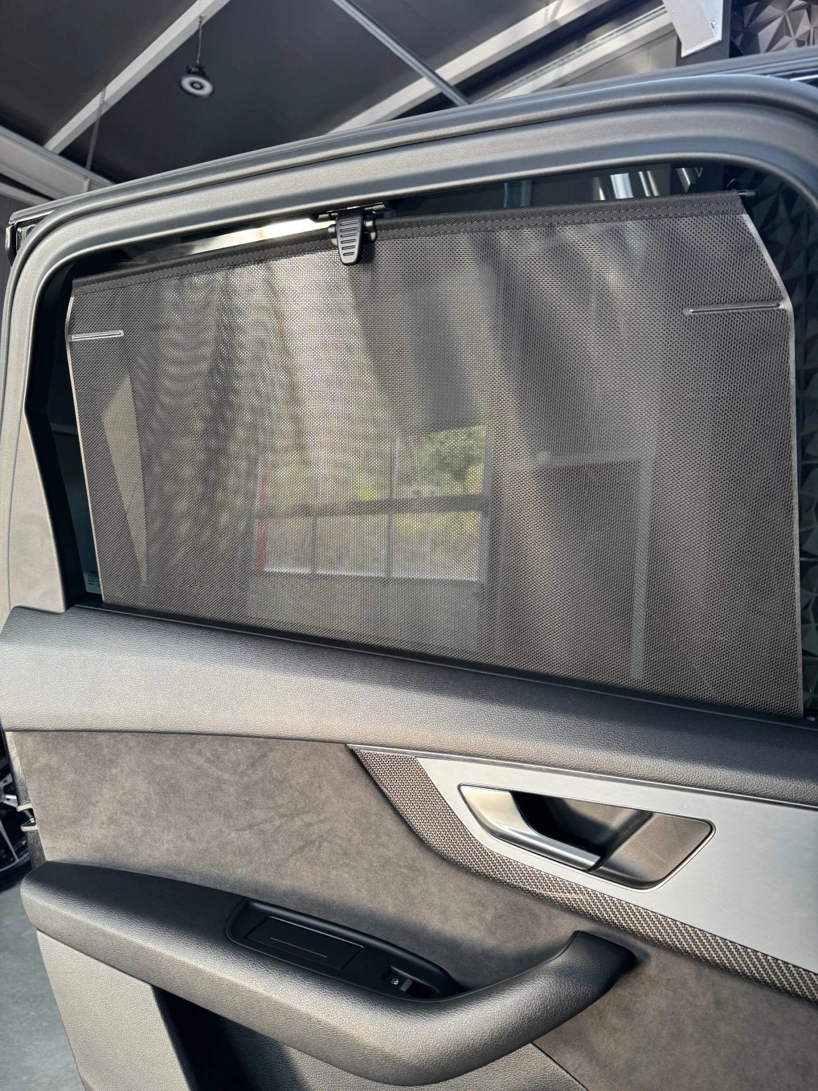 Audi SQ7 QUATTRO * ПАНОРАМА * HEAD UP * BOSE  - изображение 6 | Auto.bg Audi SQ7 QUATTRO * ПАНОРАМА * HEAD UP * BOSE  - изображение 6