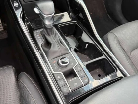 Kia Sorento * SX AWD w/Black Leather * АВТОКРЕДИТ * | Auto.bg — изображение 17 Kia Sorento * SX AWD w/Black Leather * АВТОКРЕДИТ * | Auto.bg — изображение 17