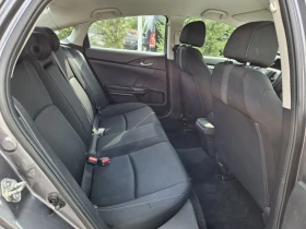 Honda Civic 2.0i-160kc= АВТОМАТ= 166.000км= CAR PLAY= КАМЕРА - 25900 лв. / 13242.46 € - 27694878 14 | Car24.bg Honda Civic 2.0i-160kc= АВТОМАТ= 166.000км= CAR PLAY= КАМЕРА - 25900 лв. / 13242.46 € - 27694878 14