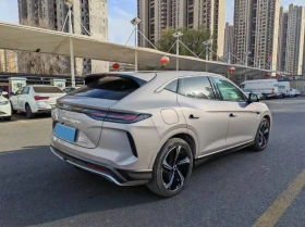 Denza N7 BEV 91.3 kWh AWD | Auto.bg — изображение 6 Denza N7 BEV 91.3 kWh AWD | Auto.bg — изображение 6