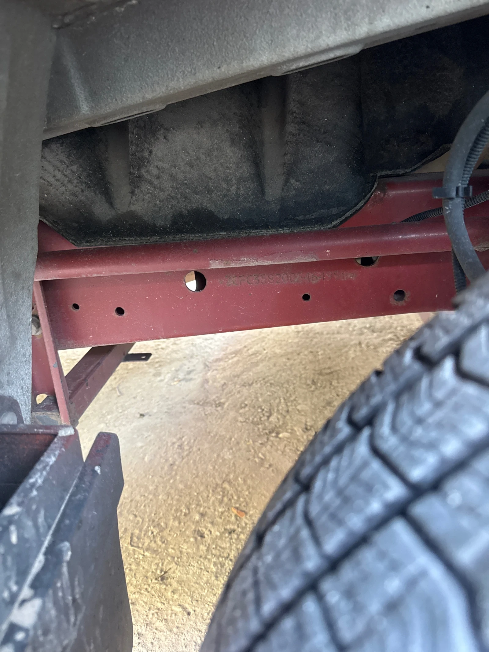 Iveco 35c13 2, 3 MPI - климатроник - изображение 4 | Auto.bg Iveco 35c13 2, 3 MPI - климатроник - изображение 4