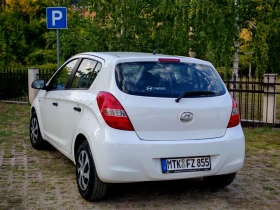 Hyundai I20 1.2I 16V(78)* КЛИМАТИК* НОВ ВНОС* - 2250 € - 81106858 5 | Car24.bg Hyundai I20 1.2I 16V(78)* КЛИМАТИК* НОВ ВНОС* - 2250 € - 81106858 5