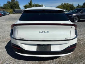 Kia EV6 AWD Long Range w/GT Line Pkg * CARFAX * | Auto.bg — изображение 5 Kia EV6 AWD Long Range w/GT Line Pkg * CARFAX * | Auto.bg — изображение 5