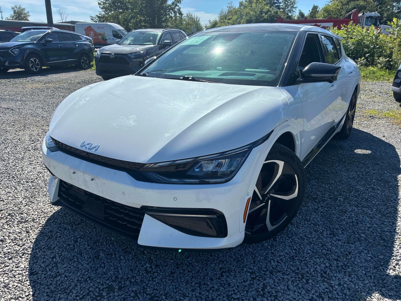 Kia EV6 AWD Long Range w/GT Line Pkg * CARFAX * | Auto.bg — изображение 1 Kia EV6 AWD Long Range w/GT Line Pkg * CARFAX * | Auto.bg — изображение 1