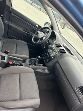 VW Golf - 3300 € - 48130209 9 | Car24.bg VW Golf - 3300 € - 48130209 9