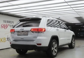 Jeep Grand cherokee OVERLAND* КОЖА* ПОДГРЕВ* ОБДУХВАНЕ* КАМЕРА* НАВИ* | Auto.bg — изображение 4 Jeep Grand cherokee OVERLAND* КОЖА* ПОДГРЕВ* ОБДУХВАНЕ* КАМЕРА* НАВИ* | Auto.bg — изображение 4