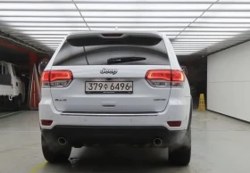 Jeep Grand cherokee OVERLAND* КОЖА* ПОДГРЕВ* ОБДУХВАНЕ* КАМЕРА* НАВИ* | Auto.bg — изображение 3 Jeep Grand cherokee OVERLAND* КОЖА* ПОДГРЕВ* ОБДУХВАНЕ* КАМЕРА* НАВИ* | Auto.bg — изображение 3