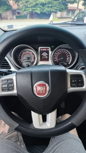 Fiat Freemont - 7699 € / 15057.94 лв. - 91891693 12 | Car24.bg Fiat Freemont - 7699 € / 15057.94 лв. - 91891693 12