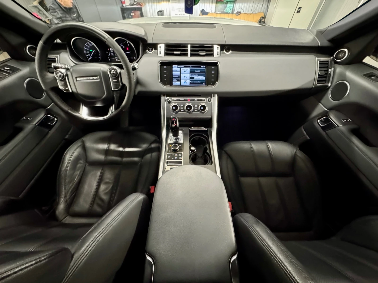 Land Rover Range Rover Sport  - изображение 7 | Auto.bg Land Rover Range Rover Sport  - изображение 7