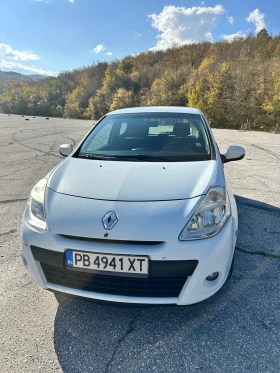 Снимка Renault Clio