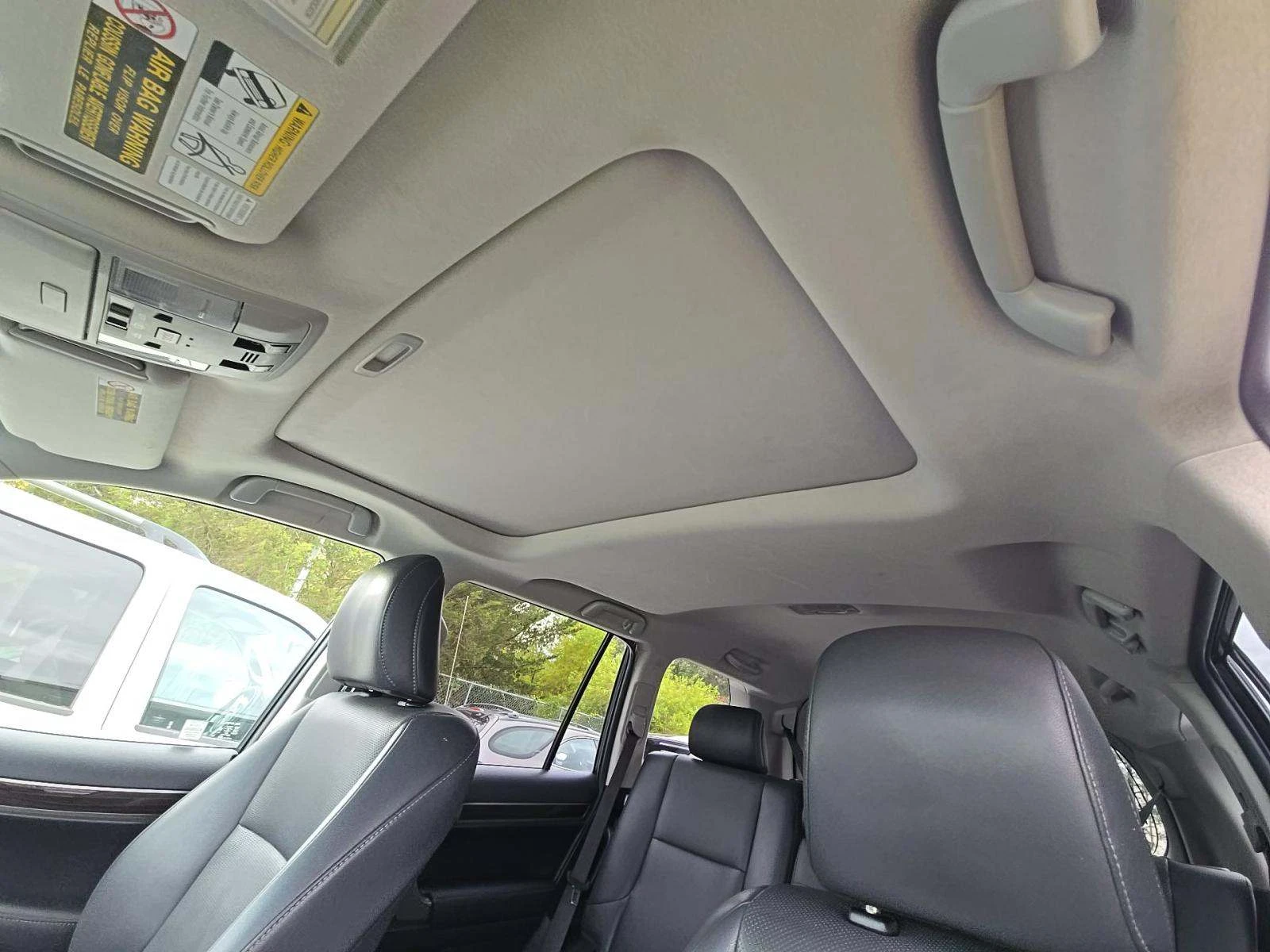 Lexus GX 460 Luxury* Обдух* Мъртва Т.* 6+ 1 - изображение 10 | Auto.bg Lexus GX 460 Luxury* Обдух* Мъртва Т.* 6+ 1 - изображение 10