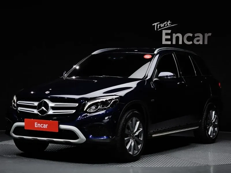 Mercedes-Benz GLC 350 4MATIC - САМО 30% АВАНС | Auto.bg — изображение 1 Mercedes-Benz GLC 350 4MATIC - САМО 30% АВАНС | Auto.bg — изображение 1