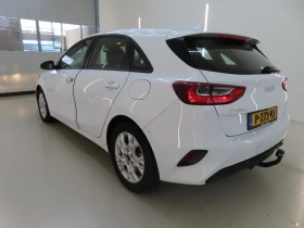 Kia Ceed 1.0 T-GDI - 11300 € / 22100.88 лв. - 23326781 4 | Car24.bg Kia Ceed 1.0 T-GDI - 11300 € / 22100.88 лв. - 23326781 4