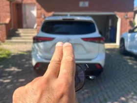 Toyota Highlander * XLE * CARFAX * ОПЦИЯ ЗА ФИНАНСИРАНЕ | Auto.bg — изображение 4 Toyota Highlander * XLE * CARFAX * ОПЦИЯ ЗА ФИНАНСИРАНЕ | Auto.bg — изображение 4