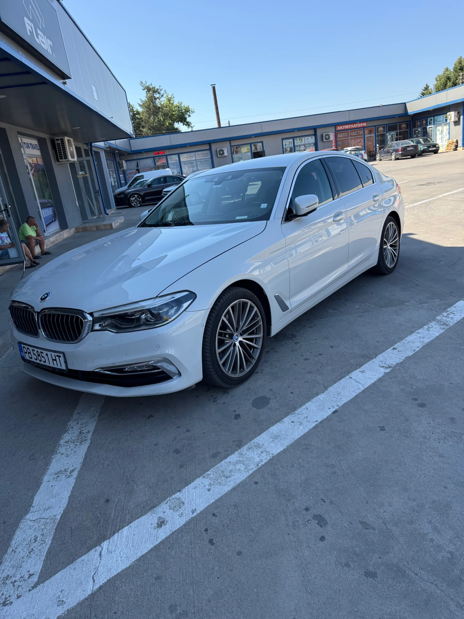 BMW 520 XDrive  Luxury Line - изображение 6 | Auto.bg BMW 520 XDrive  Luxury Line - изображение 6