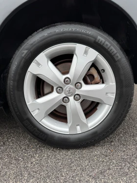Toyota Urban Cruiser 1.4 D-4D 4X4 LUXURY НОВ ВНОС | Auto.bg — изображение 15 Toyota Urban Cruiser 1.4 D-4D 4X4 LUXURY НОВ ВНОС | Auto.bg — изображение 15
