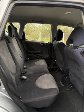 Honda Jazz 1.4 i-DSI Швейцария 100% Реални КМ ВИДЕО ЛИЗИНГ | Auto.bg — изображение 16 Honda Jazz 1.4 i-DSI Швейцария 100% Реални КМ ВИДЕО ЛИЗИНГ | Auto.bg — изображение 16