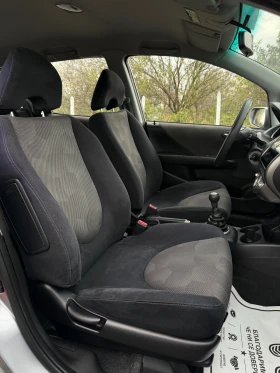 Honda Jazz 1.4 i-DSI Швейцария 100% Реални КМ ВИДЕО ЛИЗИНГ | Auto.bg — изображение 13 Honda Jazz 1.4 i-DSI Швейцария 100% Реални КМ ВИДЕО ЛИЗИНГ | Auto.bg — изображение 13