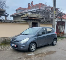 Hyundai I20 - 2150 € / 4205.03 лв. - 82119075 8 | Car24.bg Hyundai I20 - 2150 € / 4205.03 лв. - 82119075 8