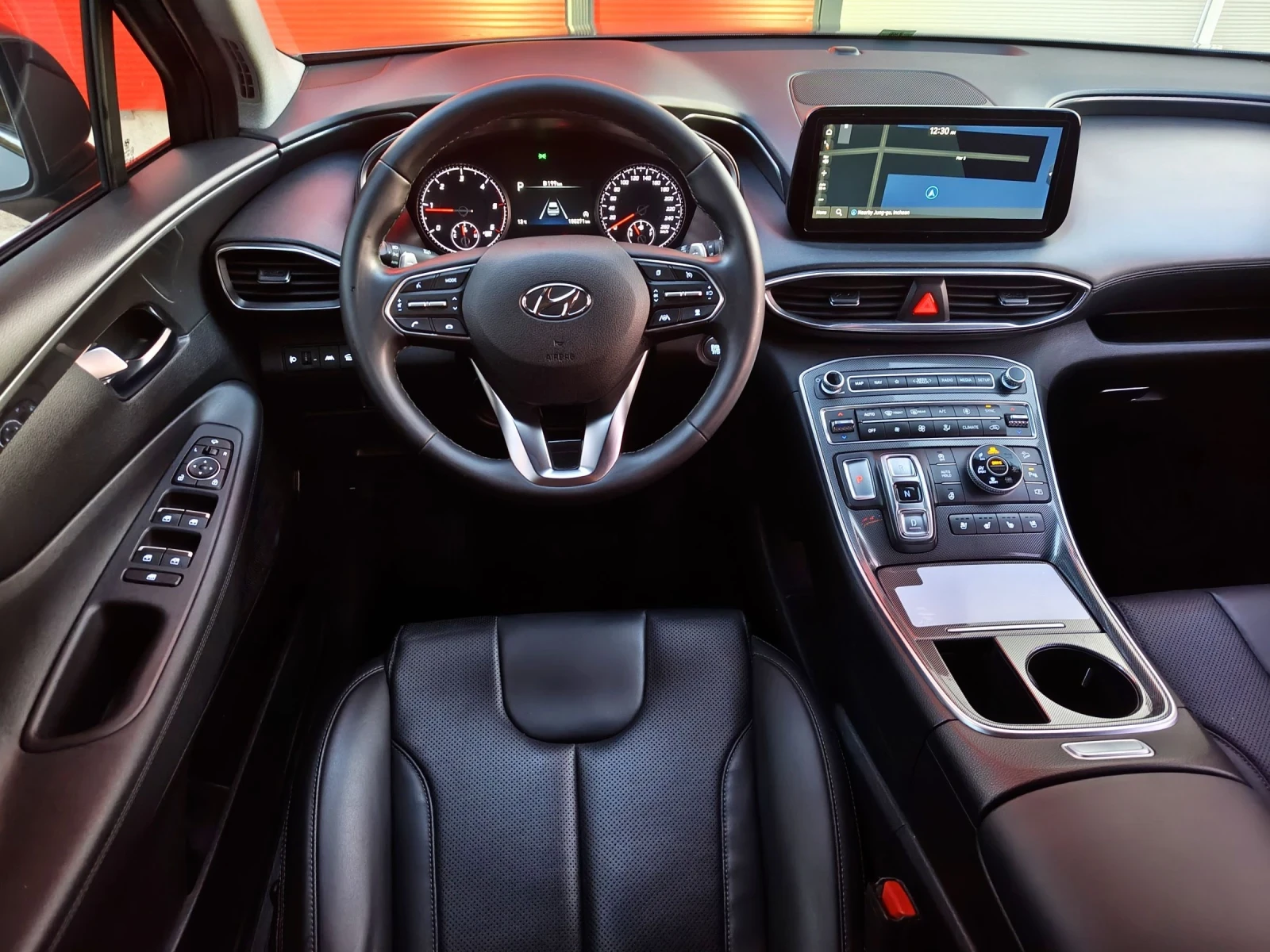 Hyundai Santa fe FACELIFT//2.2 CRDi//4WD//DCT/8 СКОРОСТИ/PREMIUM - изображение 7 | Auto.bg Hyundai Santa fe FACELIFT//2.2 CRDi//4WD//DCT/8 СКОРОСТИ/PREMIUM - изображение 7
