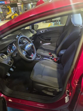Ford Fiesta Фейслифт, Навигация, УНИКАТ като нова - 13400 лв. / 6851.31 € - 68996780 6 | Car24.bg Ford Fiesta Фейслифт, Навигация, УНИКАТ като нова - 13400 лв. / 6851.31 € - 68996780 6