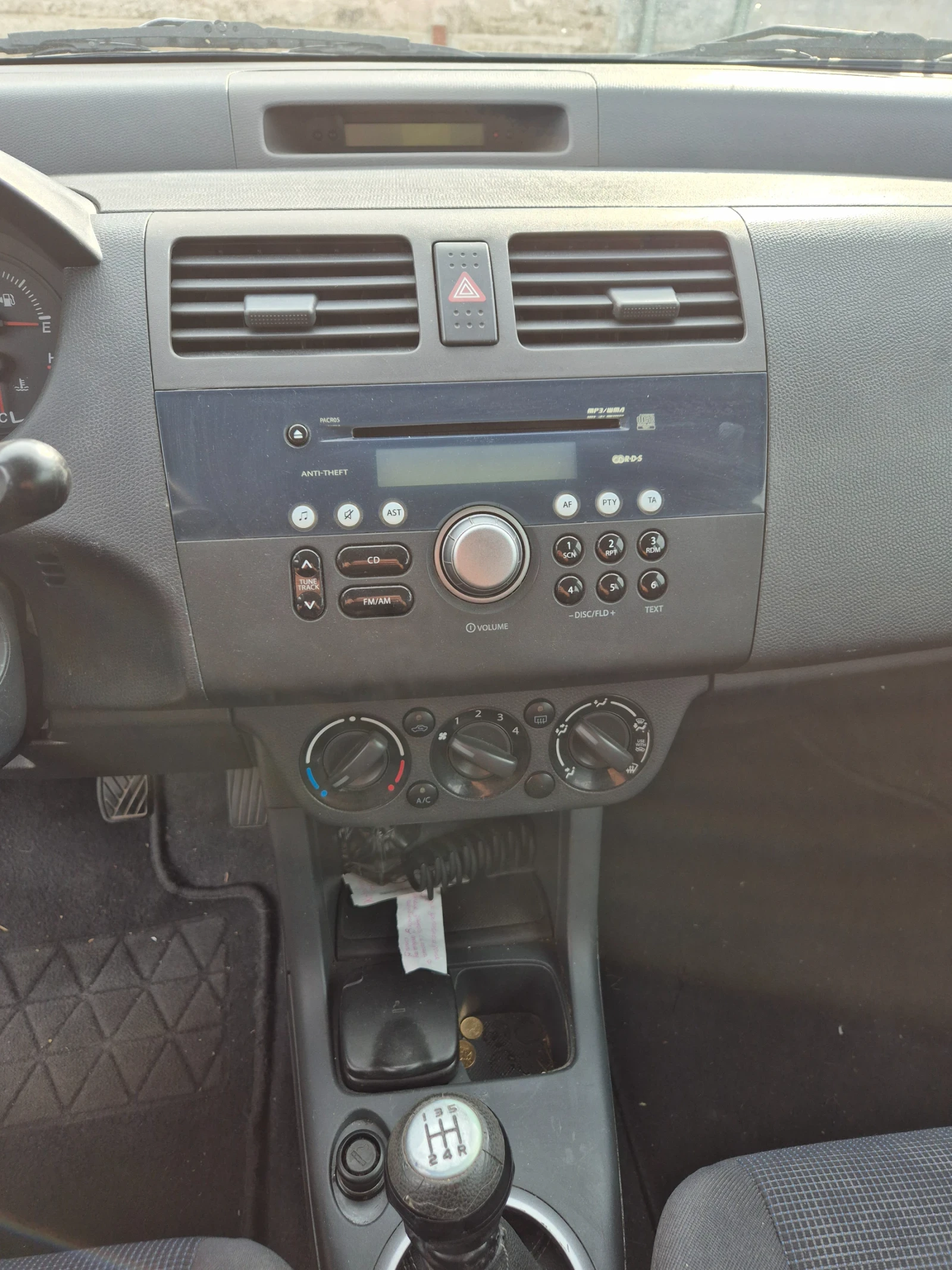 Suzuki Swift  - изображение 6 | Auto.bg Suzuki Swift  - изображение 6