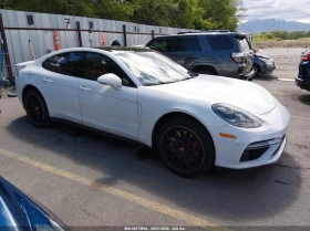 Porsche Panamera Turbo
