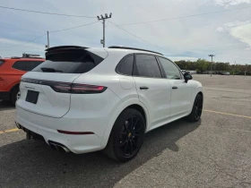 Porsche Cayenne * TURBO * CARFAX * ЦЕНА ДО БГ | Auto.bg — изображение 3 Porsche Cayenne * TURBO * CARFAX * ЦЕНА ДО БГ | Auto.bg — изображение 3