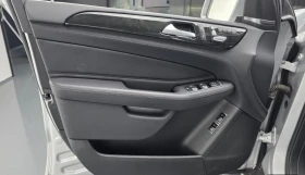Mercedes-Benz GLS 350 D * ОБДУХВАНЕ * AIRMATIC * ПАНО * 7 МЕСТА * H&K * | Auto.bg — изображение 12 Mercedes-Benz GLS 350 D * ОБДУХВАНЕ * AIRMATIC * ПАНО * 7 МЕСТА * H&K * | Auto.bg — изображение 12