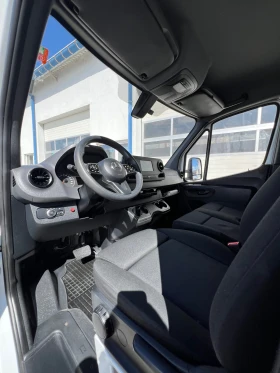 Mercedes-Benz Sprinter 317 /9-G tronic/ Падащ борд / Оригинален вид | Auto.bg — изображение 15 Mercedes-Benz Sprinter 317 /9-G tronic/ Падащ борд / Оригинален вид | Auto.bg — изображение 15