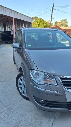 VW Touran TSI | Auto.bg — изображение 2 VW Touran TSI | Auto.bg — изображение 2