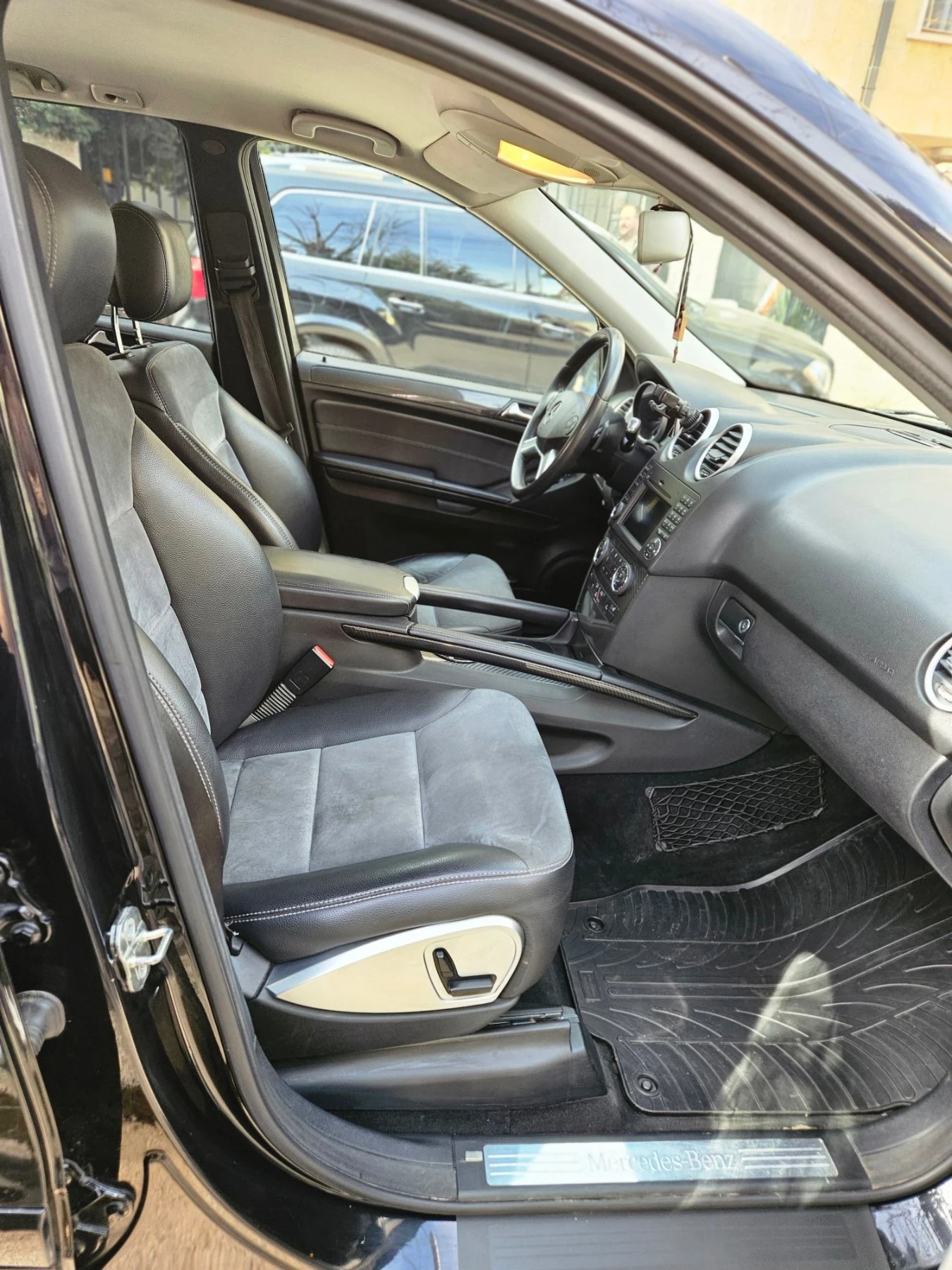 Mercedes-Benz ML 320  - изображение 5 | Auto.bg Mercedes-Benz ML 320  - изображение 5