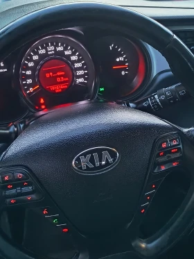 Kia Ceed 1.6 CRDI eco dynamics - 6150 € / 12028.35 лв. - 29377524 11 | Car24.bg Kia Ceed 1.6 CRDI eco dynamics - 6150 € / 12028.35 лв. - 29377524 11