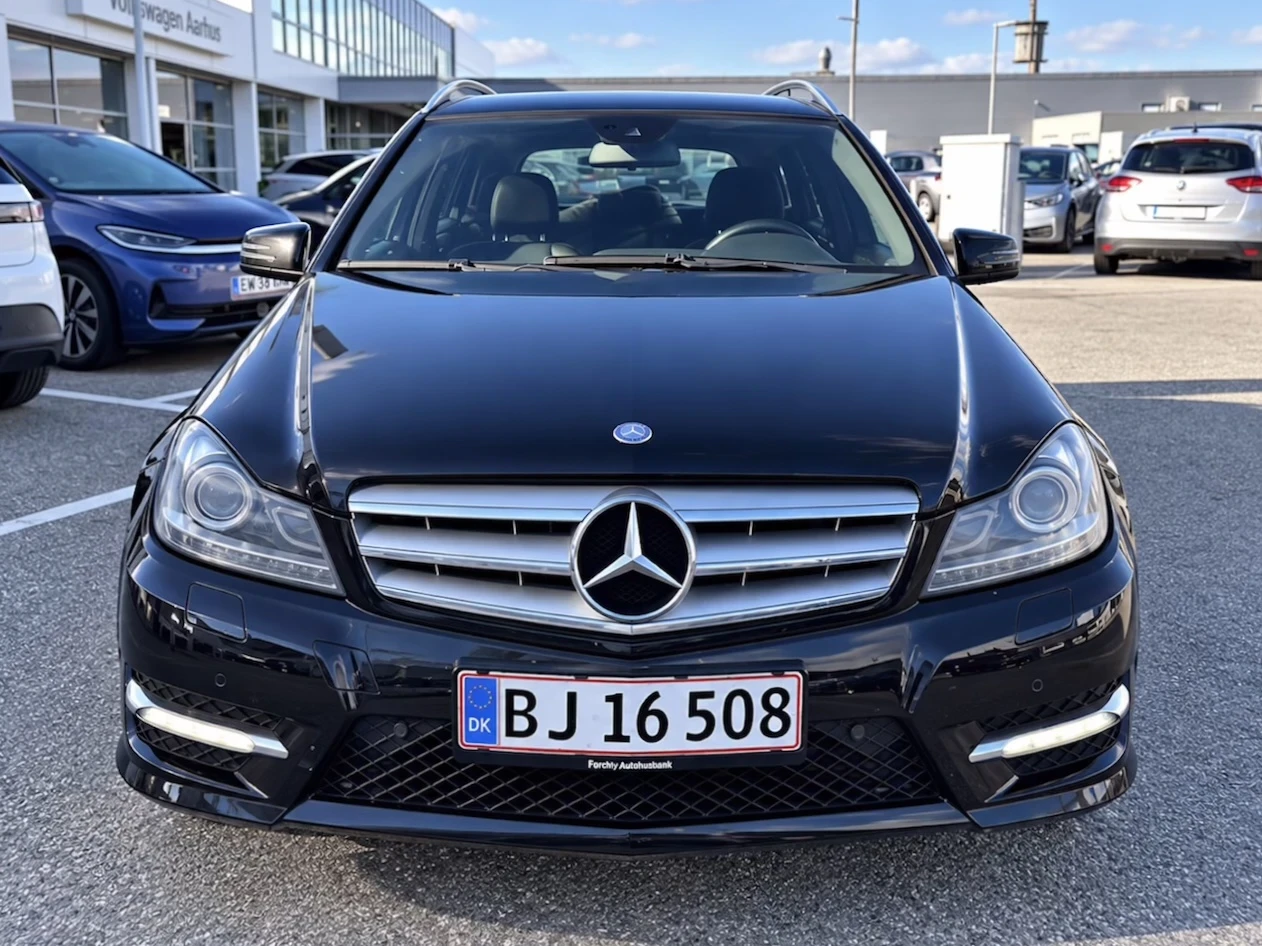Mercedes-Benz C 220 AMG* FACELIFT* ПОДГРЕВ* ОБДУХ* ОЧАКВАН ВНОС | Auto.bg — изображение 1 Mercedes-Benz C 220 AMG* FACELIFT* ПОДГРЕВ* ОБДУХ* ОЧАКВАН ВНОС | Auto.bg — изображение 1