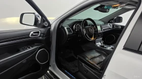 Jeep Grand cherokee SUMMIT* 3.6* 8ZF* DISTRONIC КАМЕРА* ОБДУХВАНЕ* | Auto.bg — изображение 8 Jeep Grand cherokee SUMMIT* 3.6* 8ZF* DISTRONIC КАМЕРА* ОБДУХВАНЕ* | Auto.bg — изображение 8
