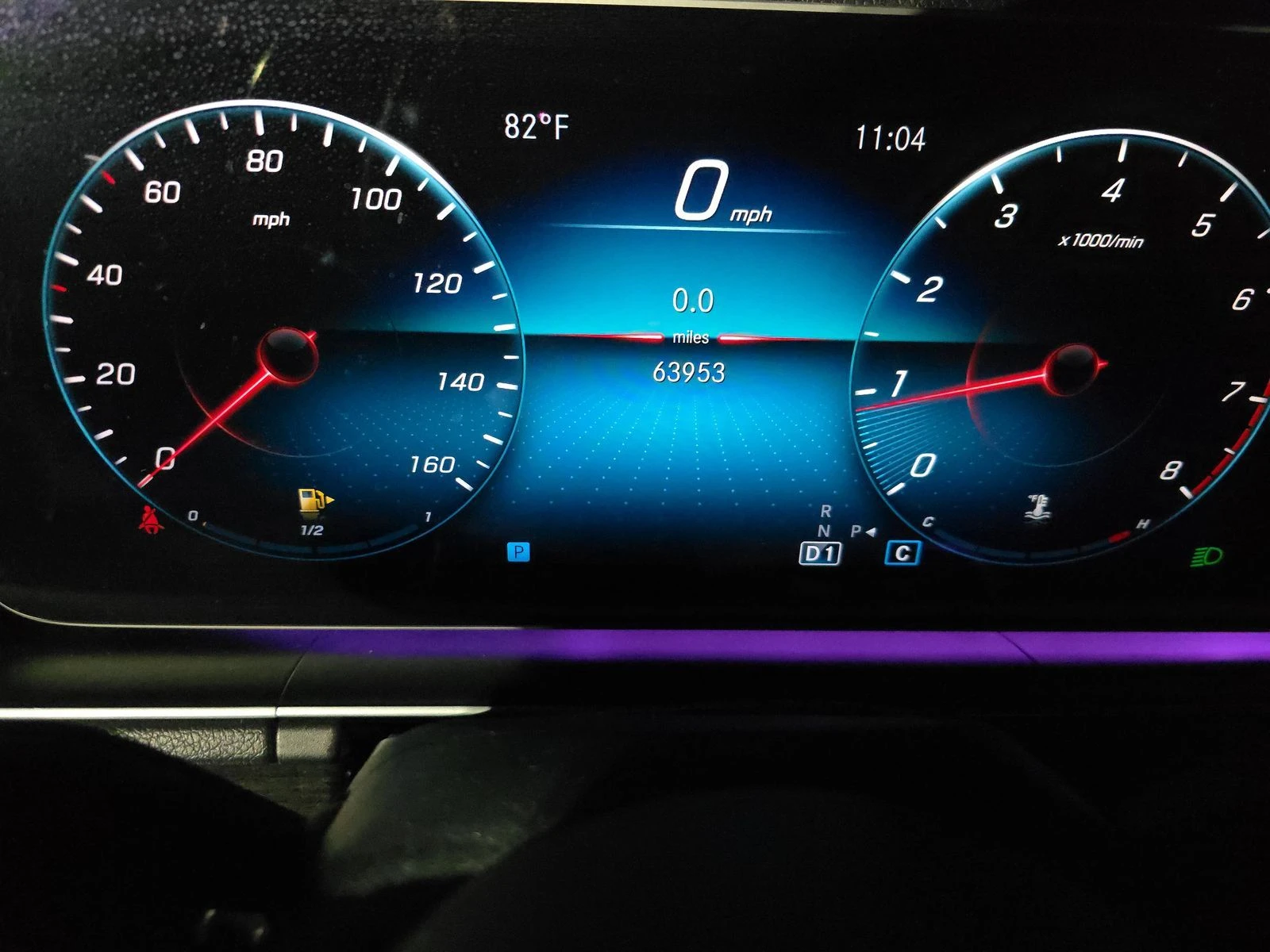 Mercedes-Benz GLE 350 BURMASTER* DESIGNO* PANO* AMBIENT* KEYLESS GO* NAP - изображение 7 | Auto.bg Mercedes-Benz GLE 350 BURMASTER* DESIGNO* PANO* AMBIENT* KEYLESS GO* NAP - изображение 7