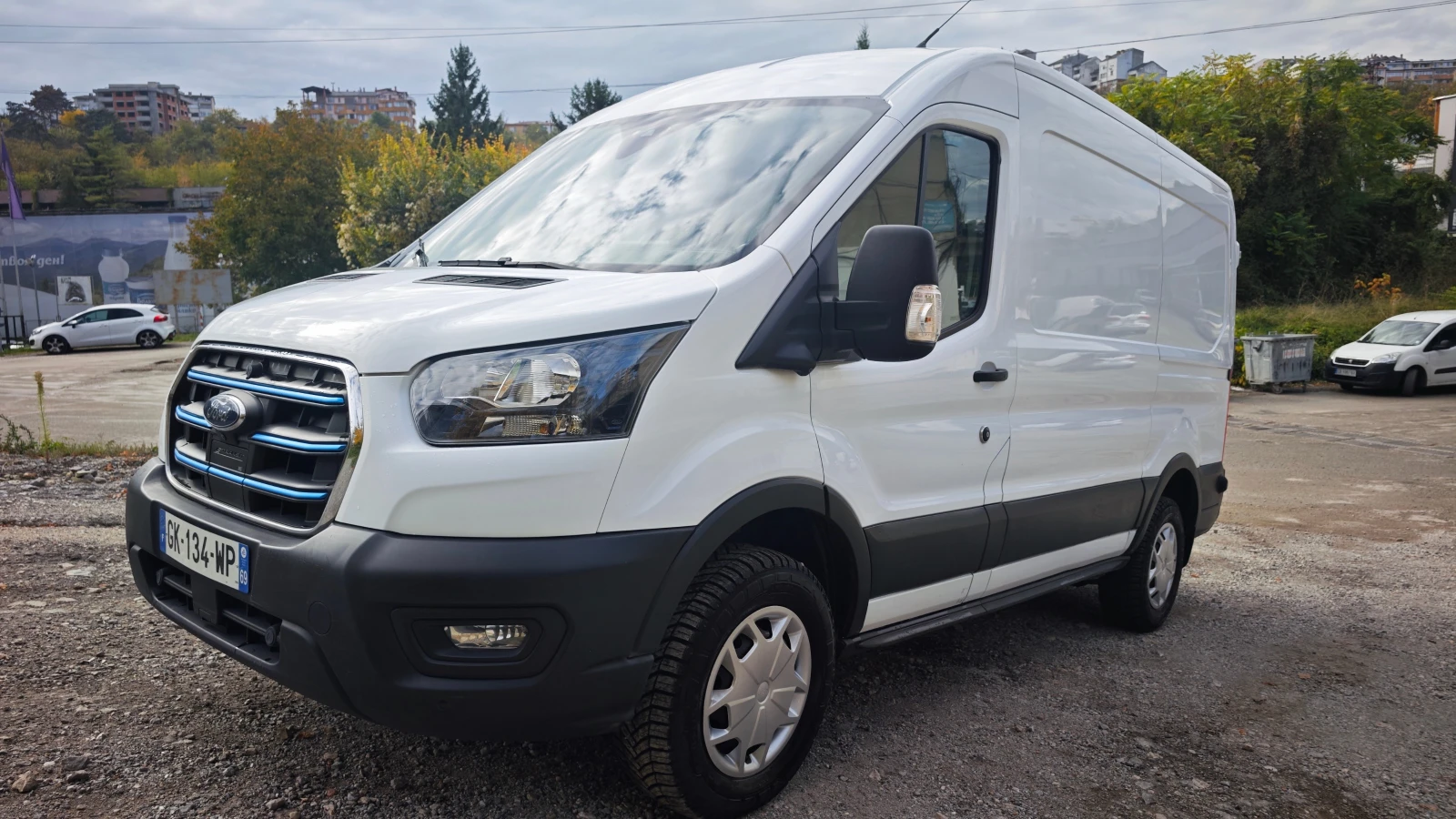 Ford Transit Е390 L2H2 N2 75kWh 92%SoH 360 камери нави | Auto.bg — изображение 1 Ford Transit Е390 L2H2 N2 75kWh 92%SoH 360 камери нави | Auto.bg — изображение 1