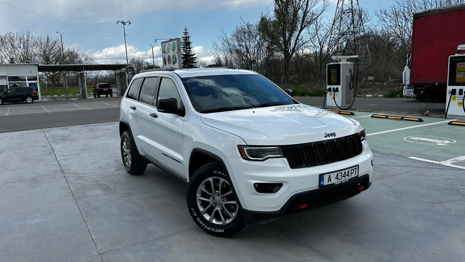 Jeep Grand cherokee LIMITED 3.6 295 кс | Auto.bg — изображение 1 Jeep Grand cherokee LIMITED 3.6 295 кс | Auto.bg — изображение 1