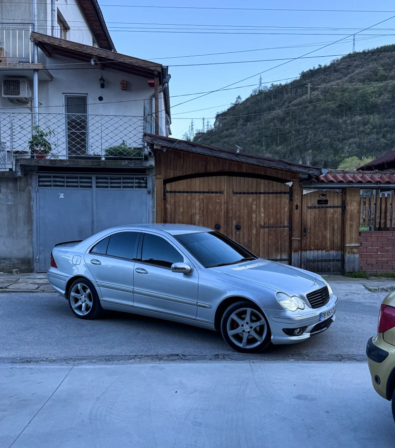 Mercedes-Benz C 220 - 4399 € - 61017434 1 | Car24.bg Mercedes-Benz C 220 - 4399 € - 61017434 1