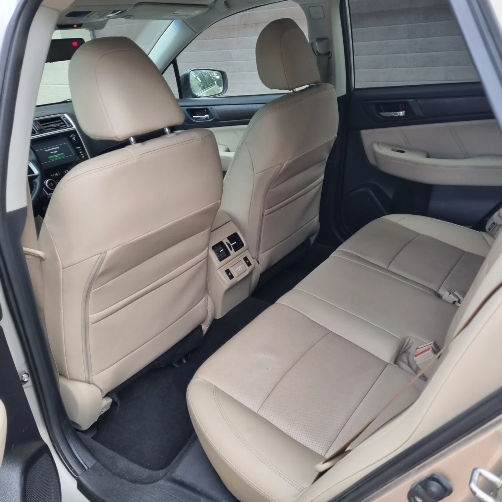 Subaru Outback 3.6 R - изображение 10 | Auto.bg Subaru Outback 3.6 R - изображение 10