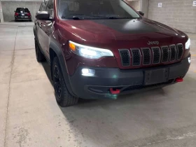 Jeep Cherokee * Trailhawk * CARFAX * БЕЗ ПЪРВОНАЧАЛНА ВНОСКА | Auto.bg — изображение 11 Jeep Cherokee * Trailhawk * CARFAX * БЕЗ ПЪРВОНАЧАЛНА ВНОСКА | Auto.bg — изображение 11
