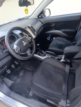 Mitsubishi Outlander 2.0 DI-D 140кс - 3599 € - 73416593 10 | Car24.bg Mitsubishi Outlander 2.0 DI-D 140кс - 3599 € - 73416593 10