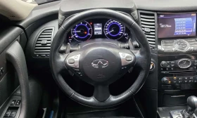 Infiniti QX70 * 3.0d AWD * ОБДУХВАНЕ * КАМЕРА * | Auto.bg — изображение 7 Infiniti QX70 * 3.0d AWD * ОБДУХВАНЕ * КАМЕРА * | Auto.bg — изображение 7