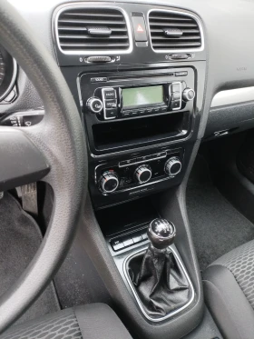 VW Golf 1.4 80кс Клима Ел стъкла Ел огледала Евро 5 - 3499 € - 94689676 16 | Car24.bg VW Golf 1.4 80кс Клима Ел стъкла Ел огледала Евро 5 - 3499 € - 94689676 16