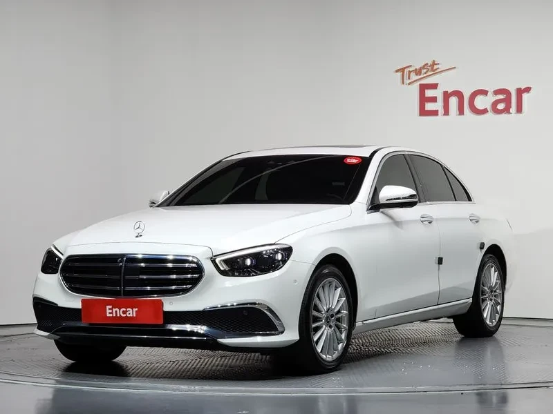 Mercedes-Benz E 220 D 4MATIC EXCLUSIVE | Auto.bg — изображение 1 Mercedes-Benz E 220 D 4MATIC EXCLUSIVE | Auto.bg — изображение 1