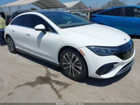 Снимка Mercedes-Benz EQE
