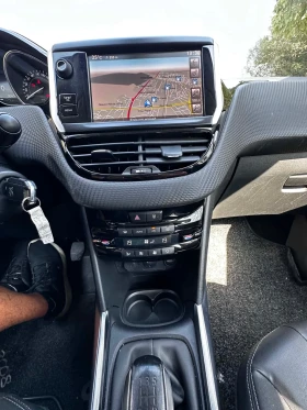 Peugeot 2008 1.2i* Allure* Navi* LED - 5399 € - 72520568 9 | Car24.bg Peugeot 2008 1.2i* Allure* Navi* LED - 5399 € - 72520568 9
