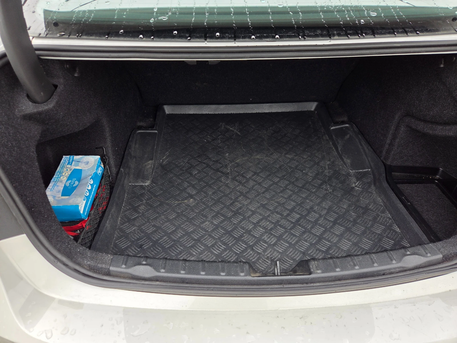 BMW 318 i (F30 LCI, Facelift) - изображение 7 | Auto.bg BMW 318 i (F30 LCI, Facelift) - изображение 7