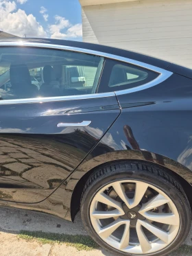 Tesla Model 3 Long Range - 22900 € - 59955719 4 | Car24.bg Tesla Model 3 Long Range - 22900 € - 59955719 4